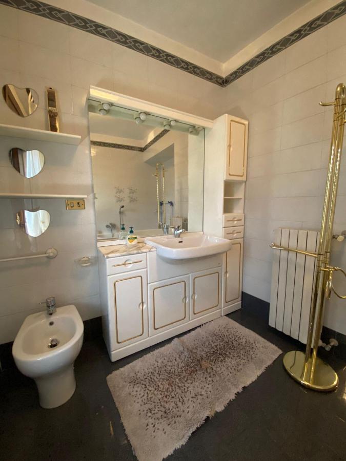 Amelie Aosta Appartement Buitenkant foto